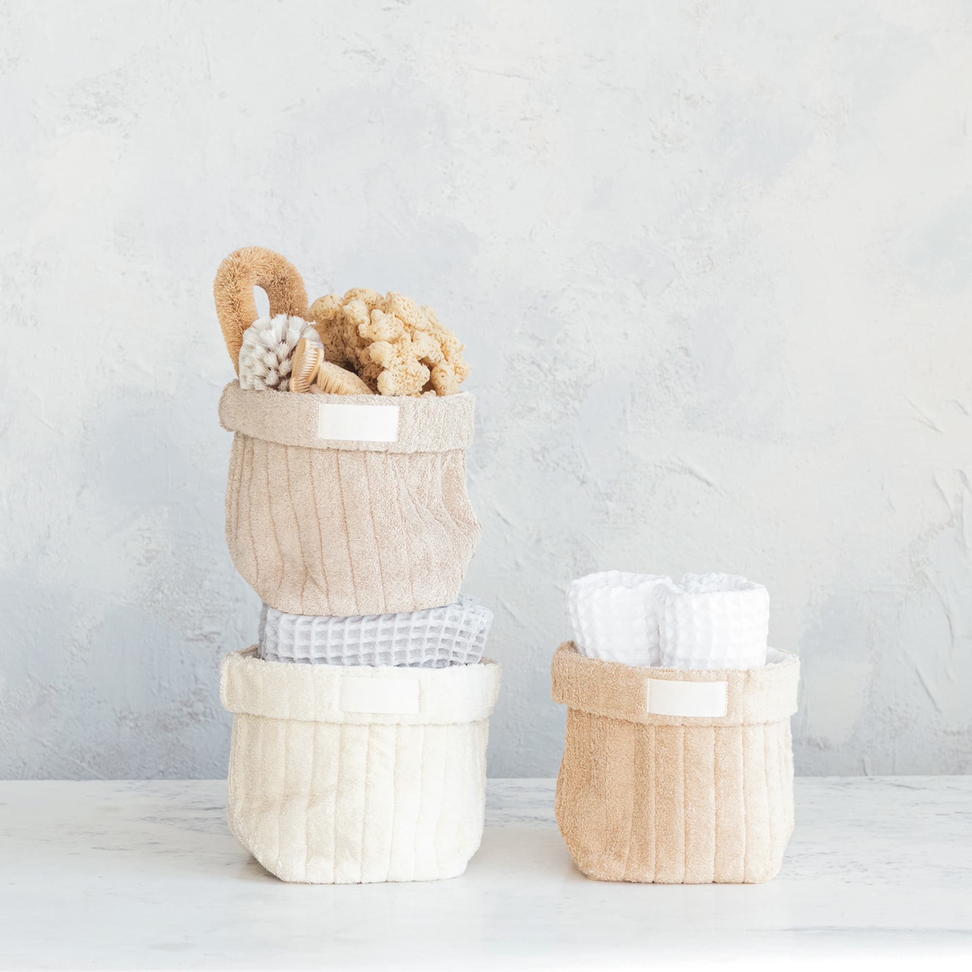 Hello Honey® 8" Countryside Charm Quilted Cotton Folding Basket Set
